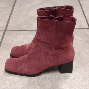 Women's Heeled Boots - Dusty Rose